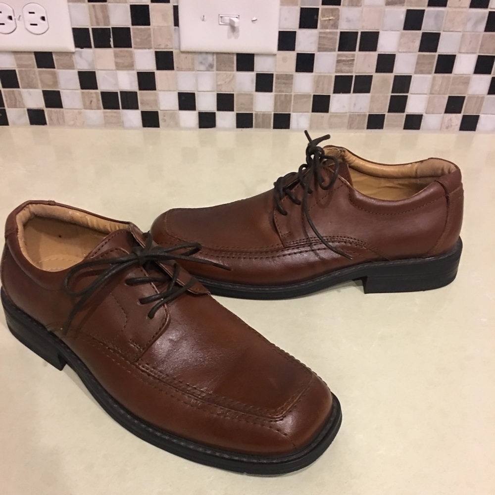 Mens  Brown Bass Shoes